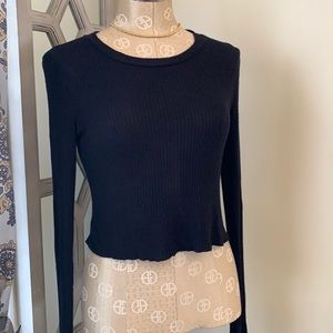 Forever21 Crop top sweater Black Size M